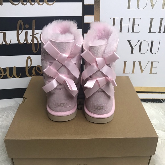 New girl/woman UGG Boots - Picture 5 of 7